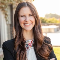 Natalie Kinder