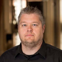 Eric Wyszkowski, Aia