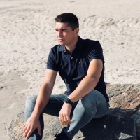 Макс Бирюков