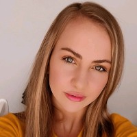 Simoné van Staden