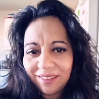Veronica Velardez, Rhit