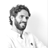 Jonathan Niess-Thuries