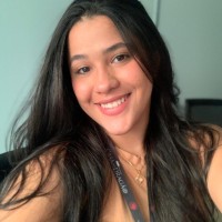Aline Patrícia Lopes