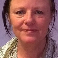 Lesley Leonard
