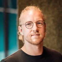 Lars Stauder
