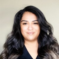 Sylvia Castro, Mba