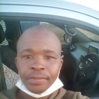 Sello Molepo