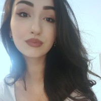 Nicole R.