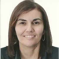 Ana Cláudia D. Medeiros
