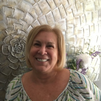 Linda Hoener