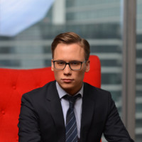 Andrey Ushakov