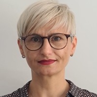 Roberta Lang