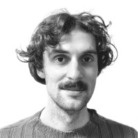 Levente Simon