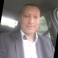 Sezgin Özgür özgür
