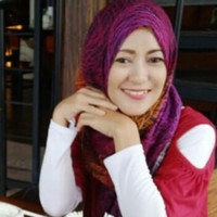 Uci Pujiastuti