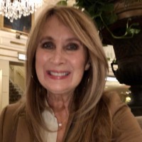 Leslie Dement