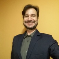 Adriano Silva