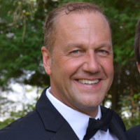 Ian Thomas