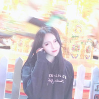 Yuxi Hu