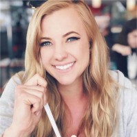 Jennifer Barham, Cam
