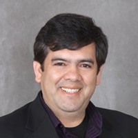 Robert Gil