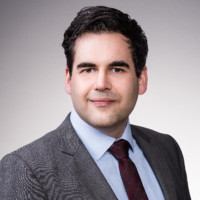 Dr. Sebastian Lauck