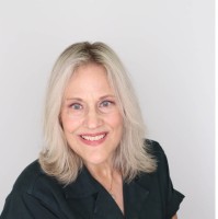 Kathleen Hylen (she/her)