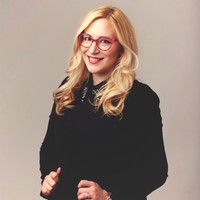 Vera Vucelic Radunovic