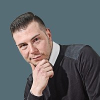 Simón Oliver Expósito