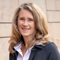 Sondra Lee