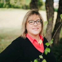 Traci G.