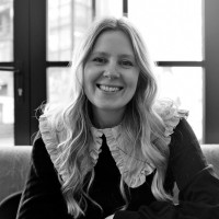 Kate Mills