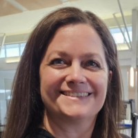 Lesley Moore