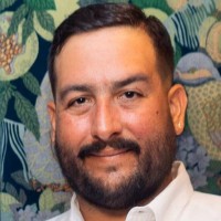 Luis R de la Rosa Solá