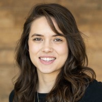 Chloe Praslicka, Aia