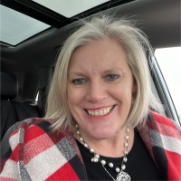 Julie Snuggerud