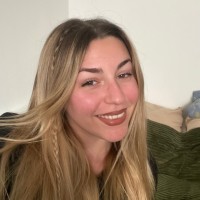 Thifany Strazza