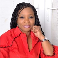 Yewande Amos-Oluwole
