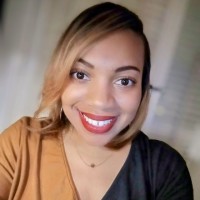 Monique Simmons, Crcr