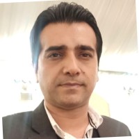 Umer Ghauri