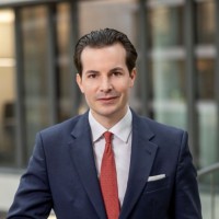 Dr. Philipp Windeknecht, Maître En Droit