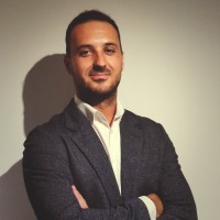 Roberto González