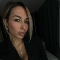 Карина Богина