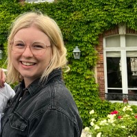 Lore Van Minnebruggen