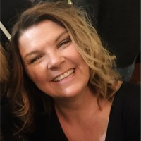 Lorraine Shovelton