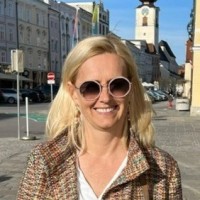 Elke Zettl