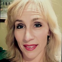 Lori Ray