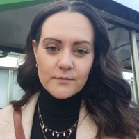 Steph Spires