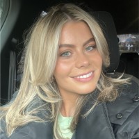 Ellie B.