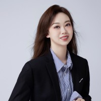 Charlotte Chen, Cfa